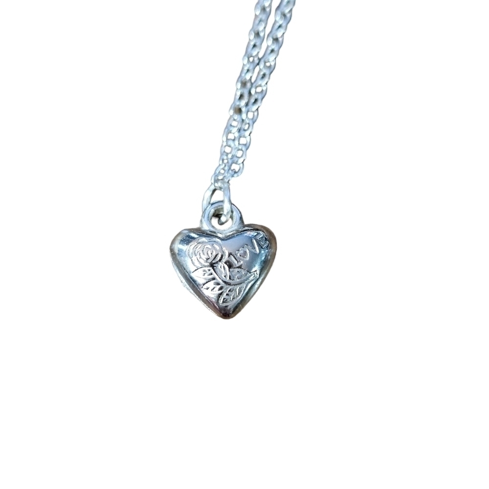NWT, Anklet, Silver Plated, double wrap, heart charm, light weight, adjustable - Picture 2 of 4